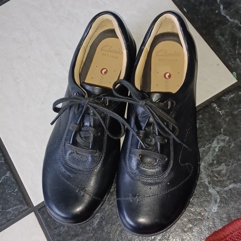 Clarks Artisan Unstructuted Black Tie Shoes, 7 1/2